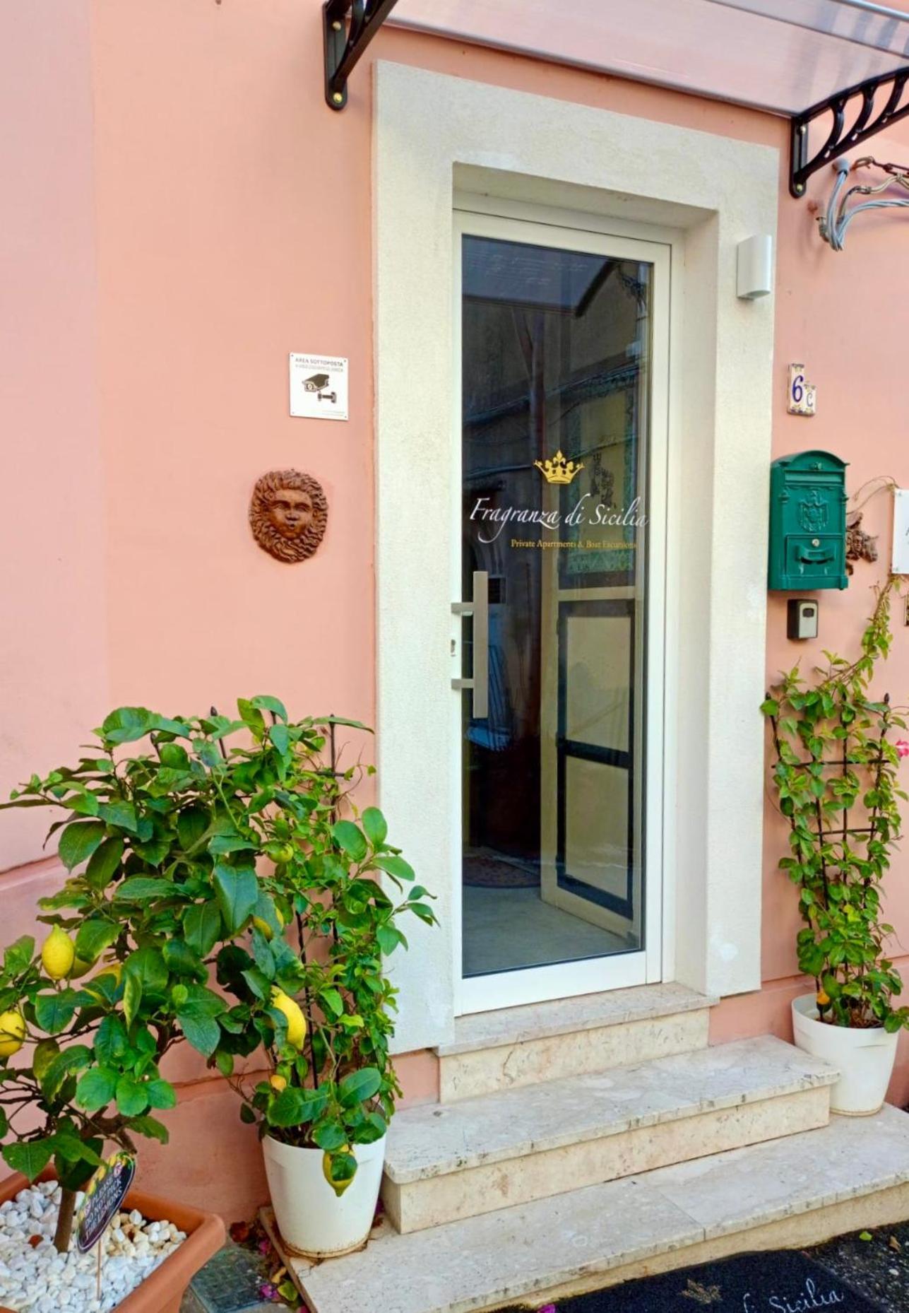 Taormina Center Private Apartments By Fragranza Di Sicilia المظهر الخارجي الصورة
